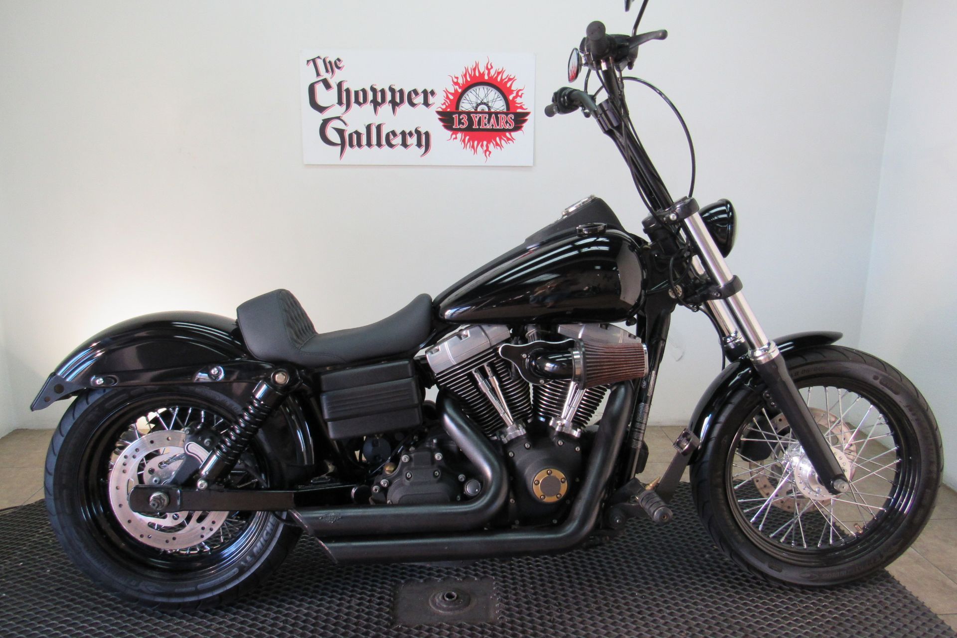 2006 Harley-Davidson Dyna™ Street Bob™ in Temecula, California - Photo 12