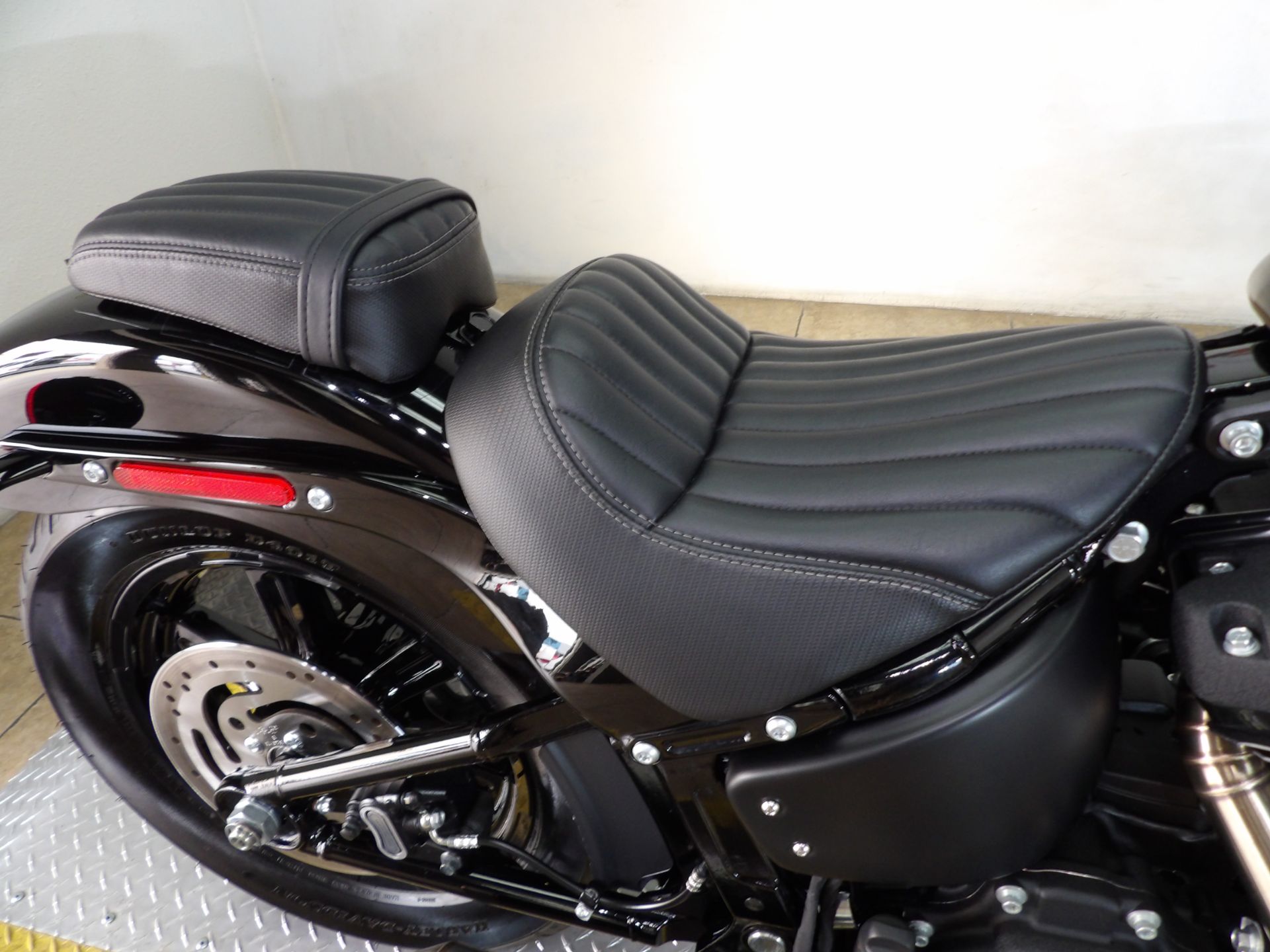 2022 Harley-Davidson Street Bob® 114 in Temecula, California - Photo 27