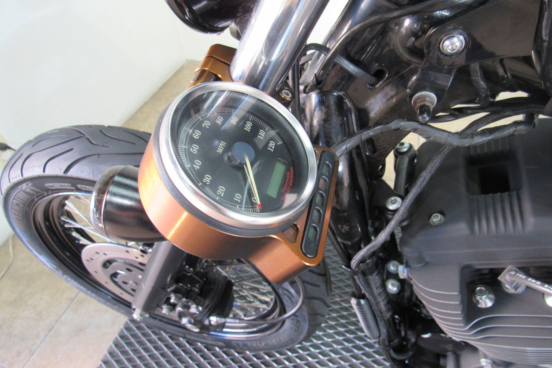 2006 Harley-Davidson Sportster® 1200 Roadster in Temecula, California - Photo 31