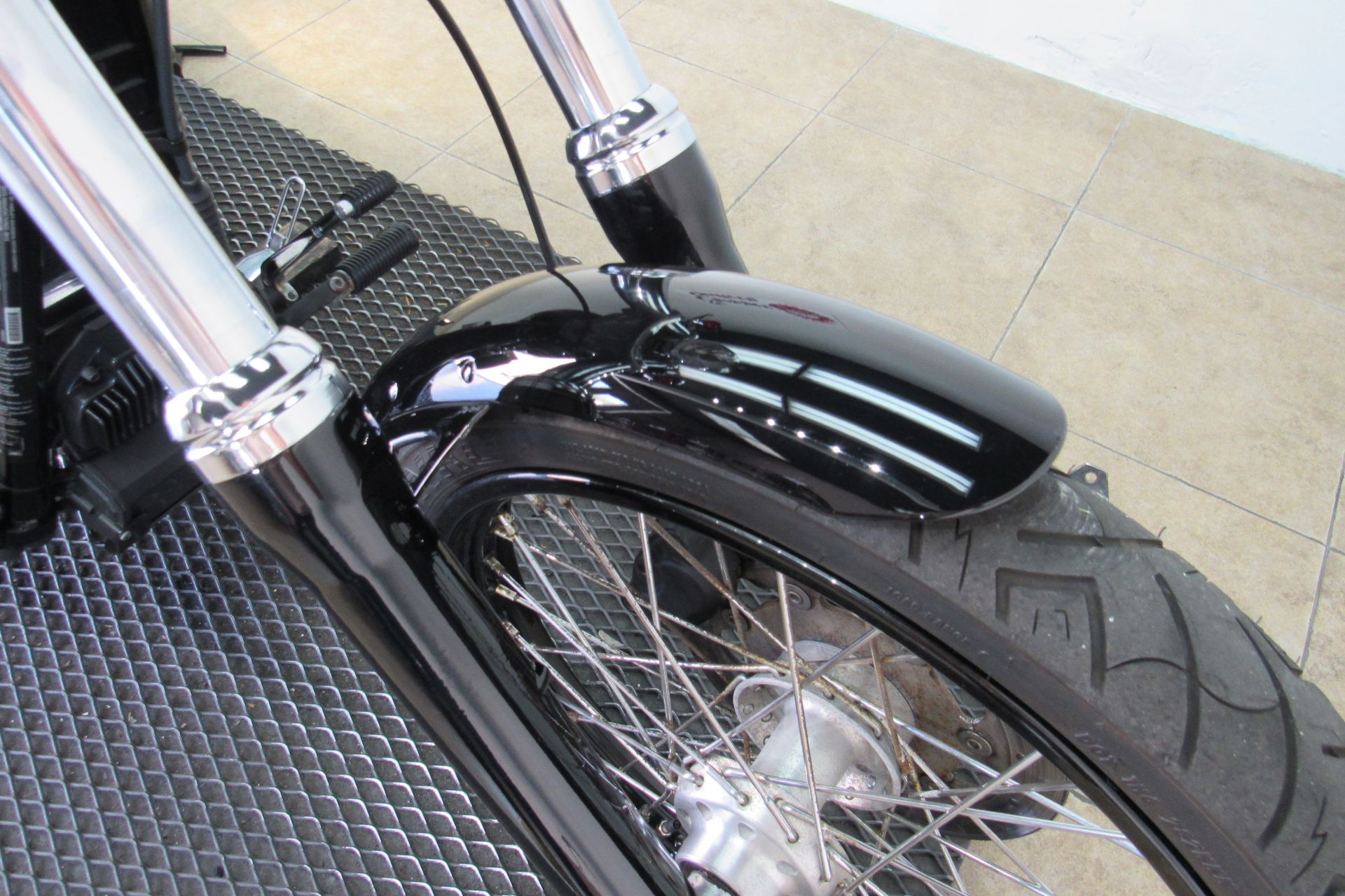 2012 Harley-Davidson Dyna® Wide Glide® in Temecula, California - Photo 19