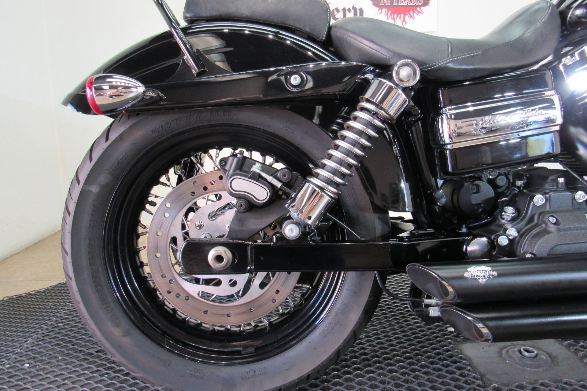 2012 Harley-Davidson Dyna® Wide Glide® in Temecula, California - Photo 28