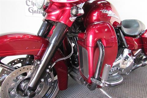 2016 Harley-Davidson Street Glide® Special in Temecula, California - Photo 18