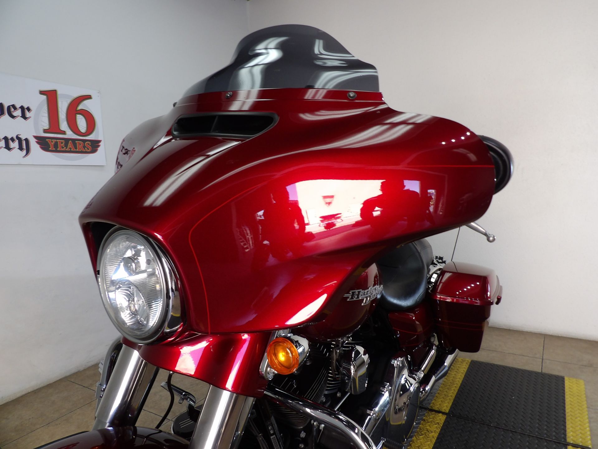 2016 Harley-Davidson Street Glide® Special in Temecula, California - Photo 4