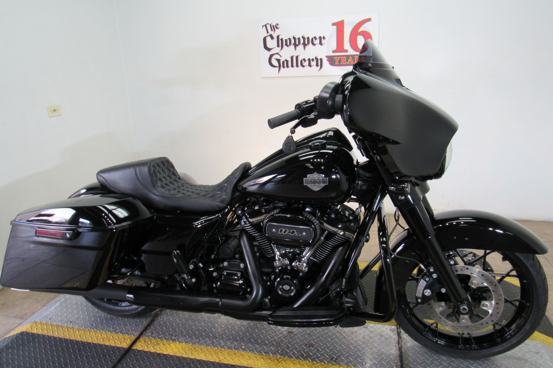 2021 Harley-Davidson Street Glide® Special in Temecula, California - Photo 5