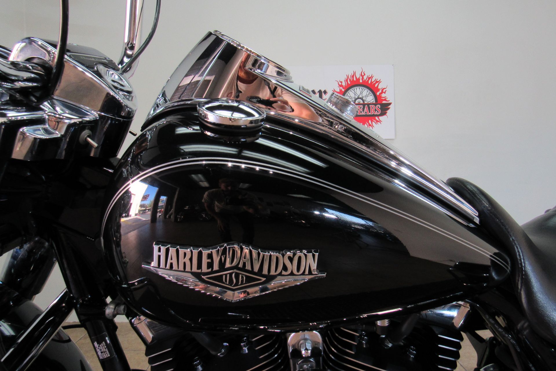 2016 Harley-Davidson Road King® in Temecula, California - Photo 8