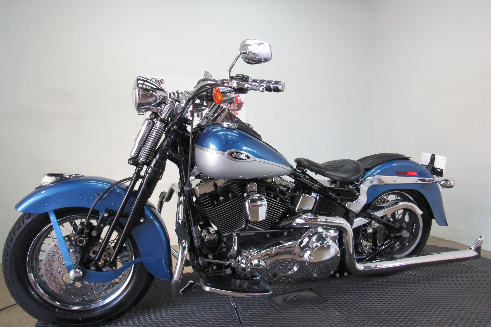 2005 Harley-Davidson FLSTSC/FLSTSCI Softail® Springer® Classic in Temecula, California - Photo 4