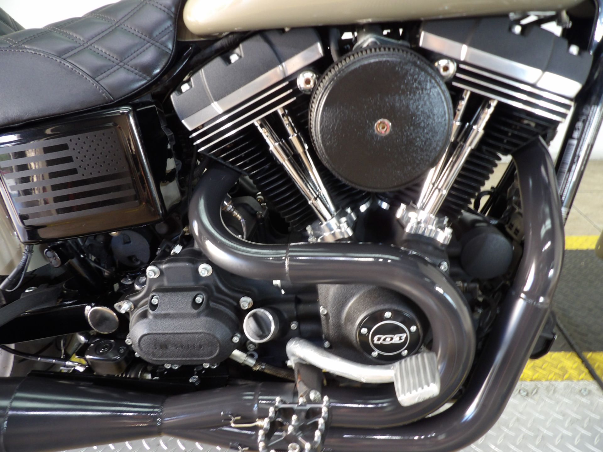 2014 Harley-Davidson Dyna® Street Bob® in Temecula, California - Photo 13