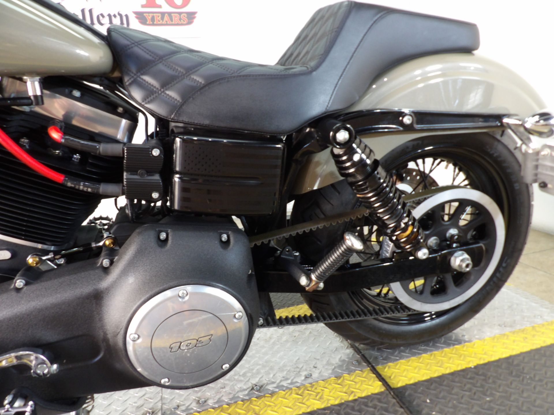 2014 Harley-Davidson Dyna® Street Bob® in Temecula, California - Photo 16