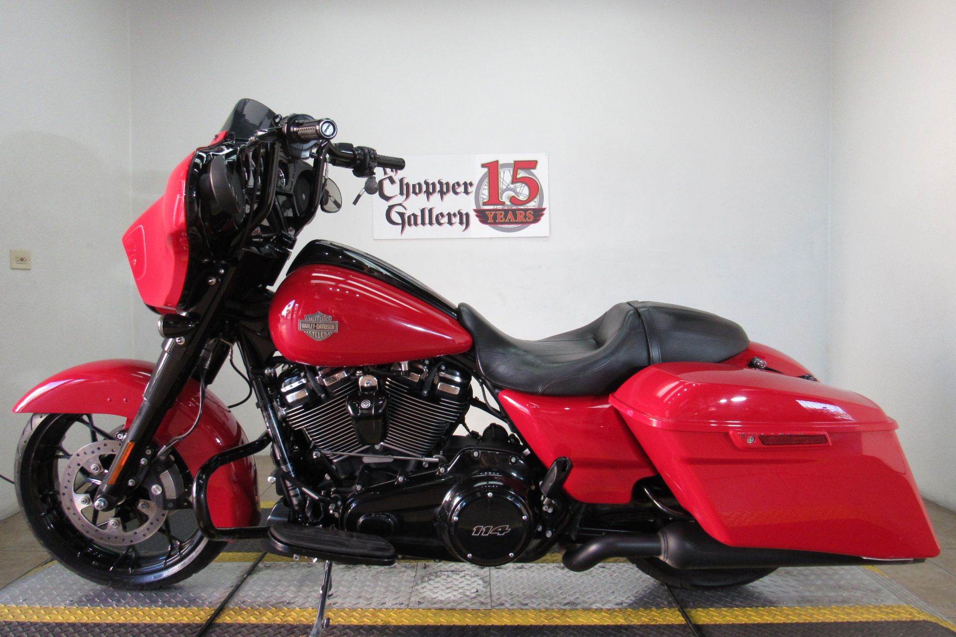 2022 Harley-Davidson Street Glide® Special in Temecula, California - Photo 2