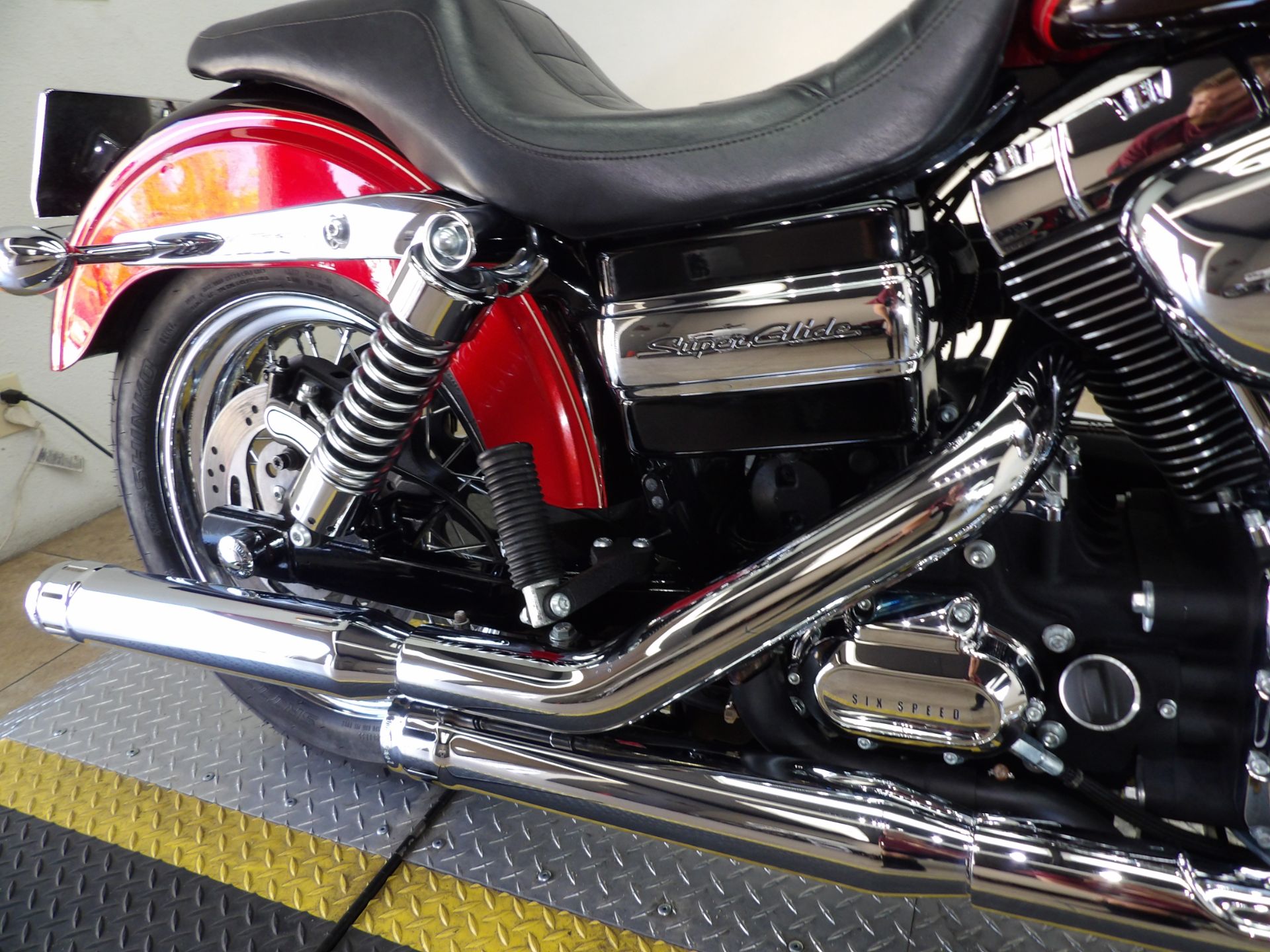 2013 Harley-Davidson Dyna® Super Glide® Custom in Temecula, California - Photo 15