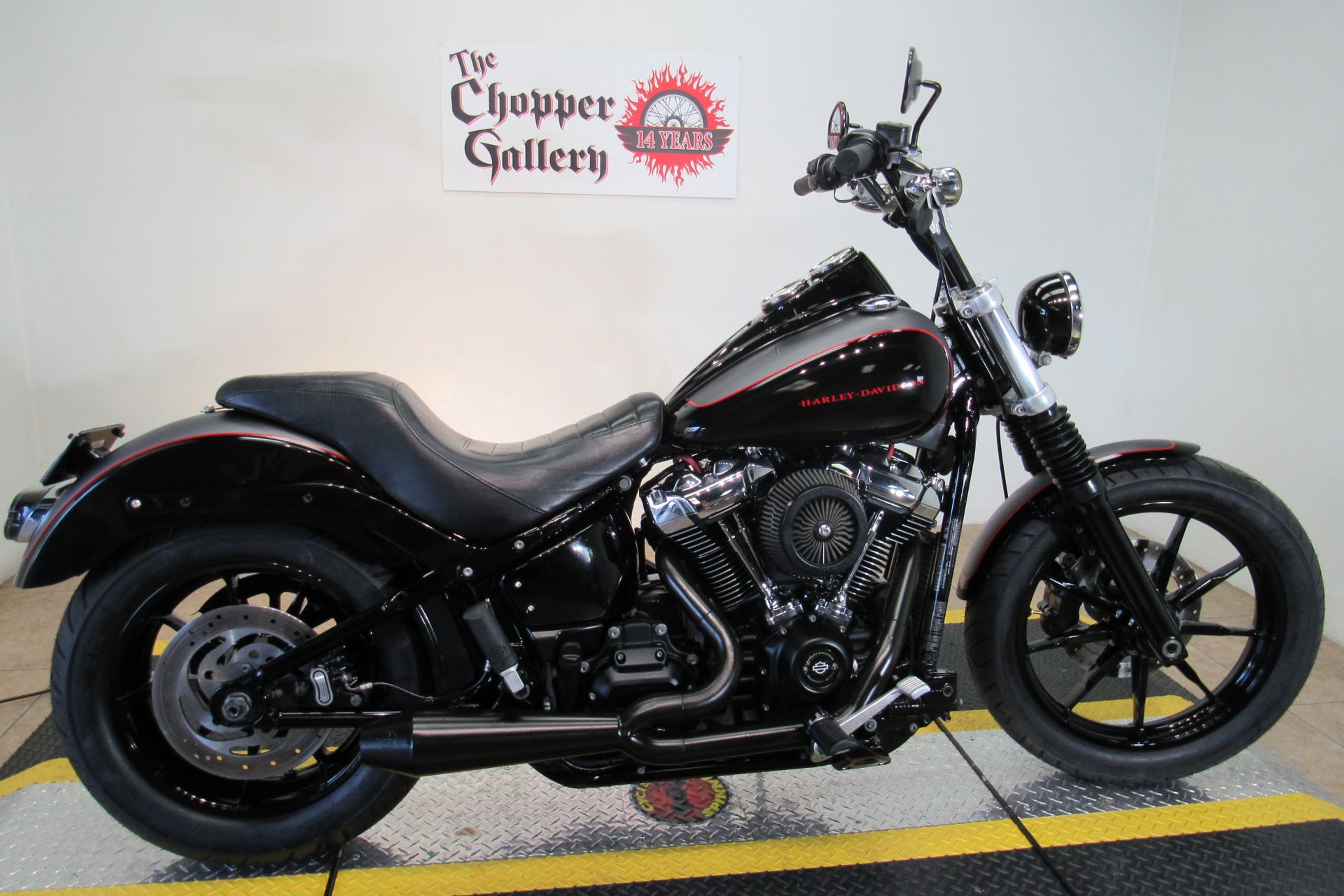 2018 Harley-Davidson Low Rider® 107 in Temecula, California - Photo 11