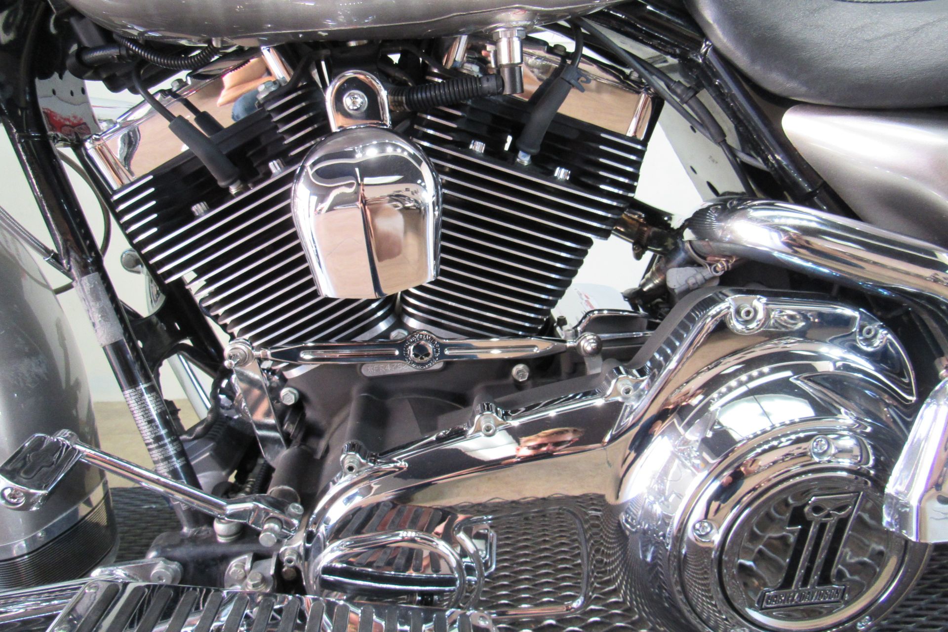 2007 Harley-Davidson FLHRC Road King® Classic in Temecula, California - Photo 12