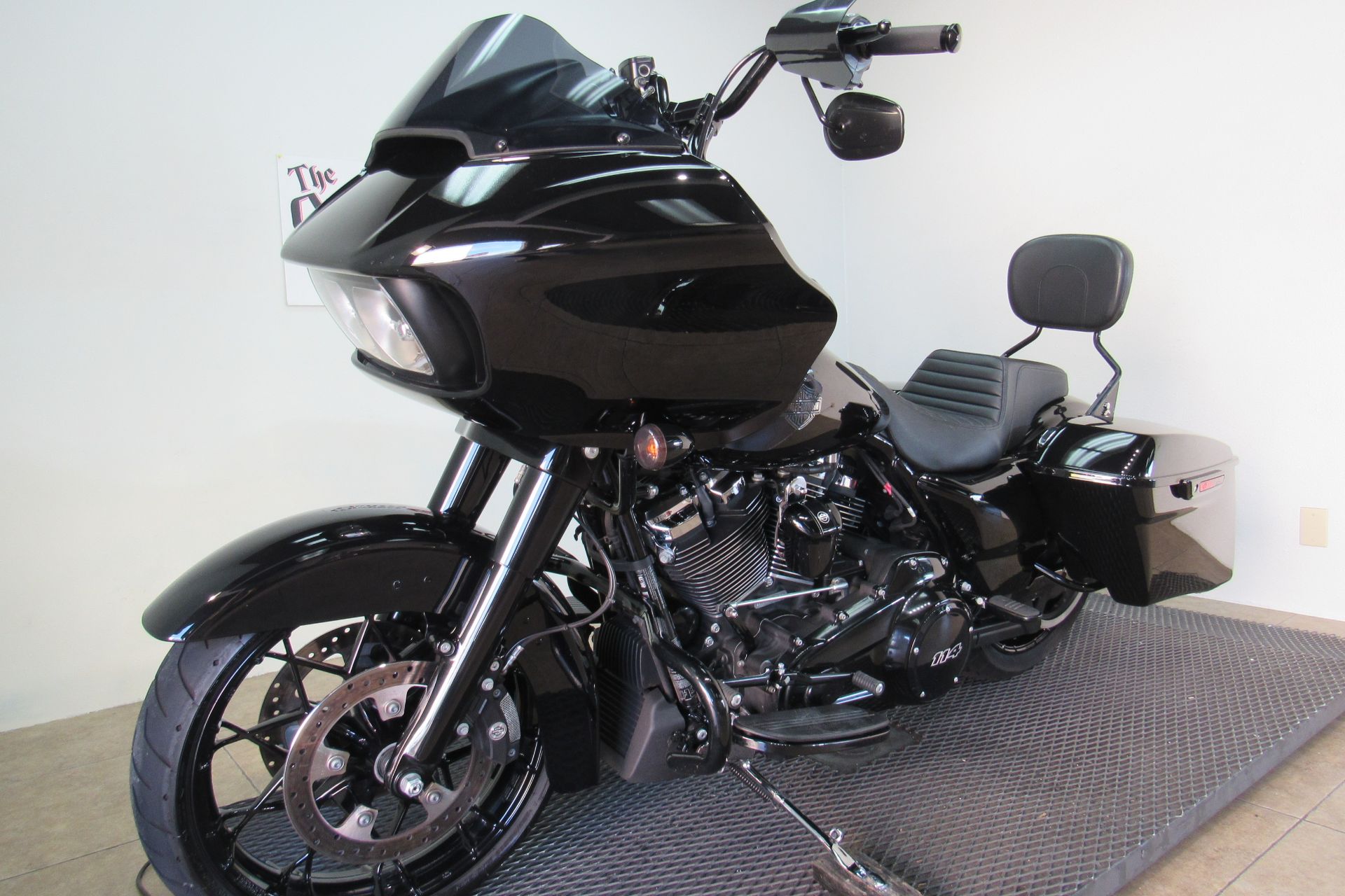 2021 Harley-Davidson Road Glide® Special in Temecula, California - Photo 39