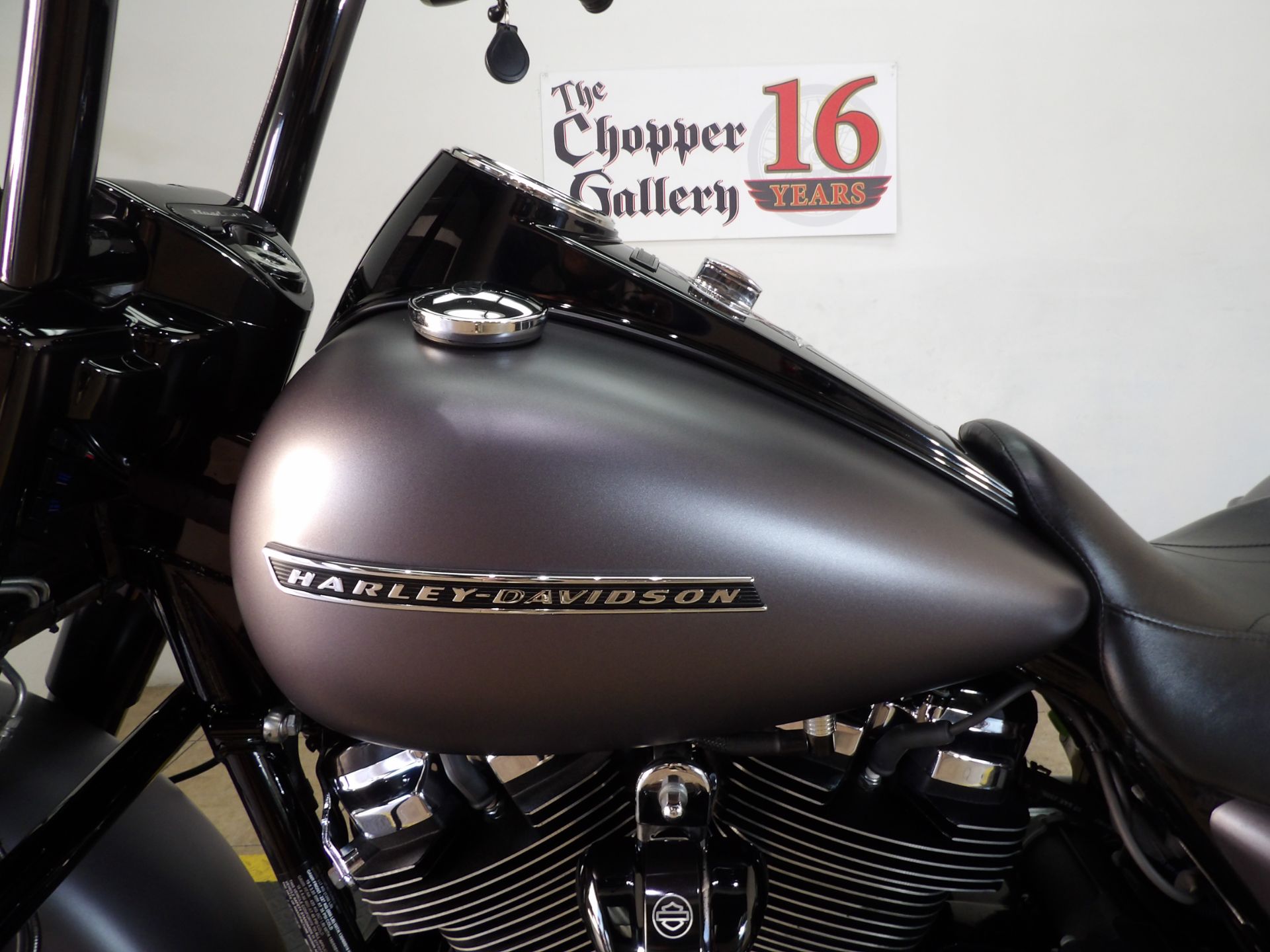 2017 Harley-Davidson Road King® Special in Temecula, California - Photo 8