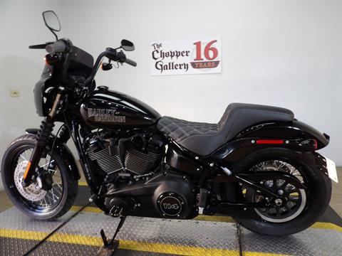 2021 Harley-Davidson Street Bob® 114 in Temecula, California - Photo 10