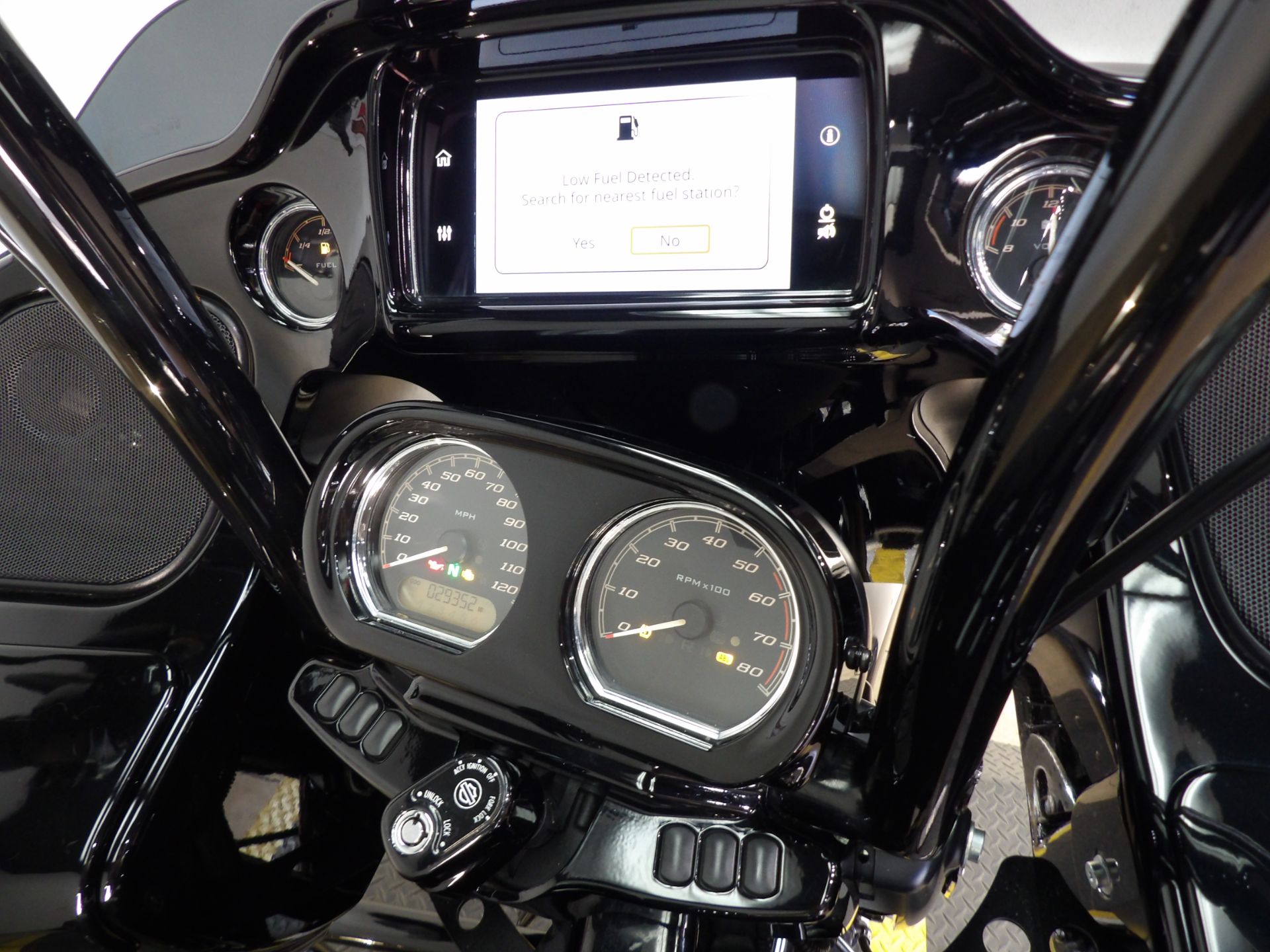 2021 Harley-Davidson Road Glide® Special in Temecula, California - Photo 26