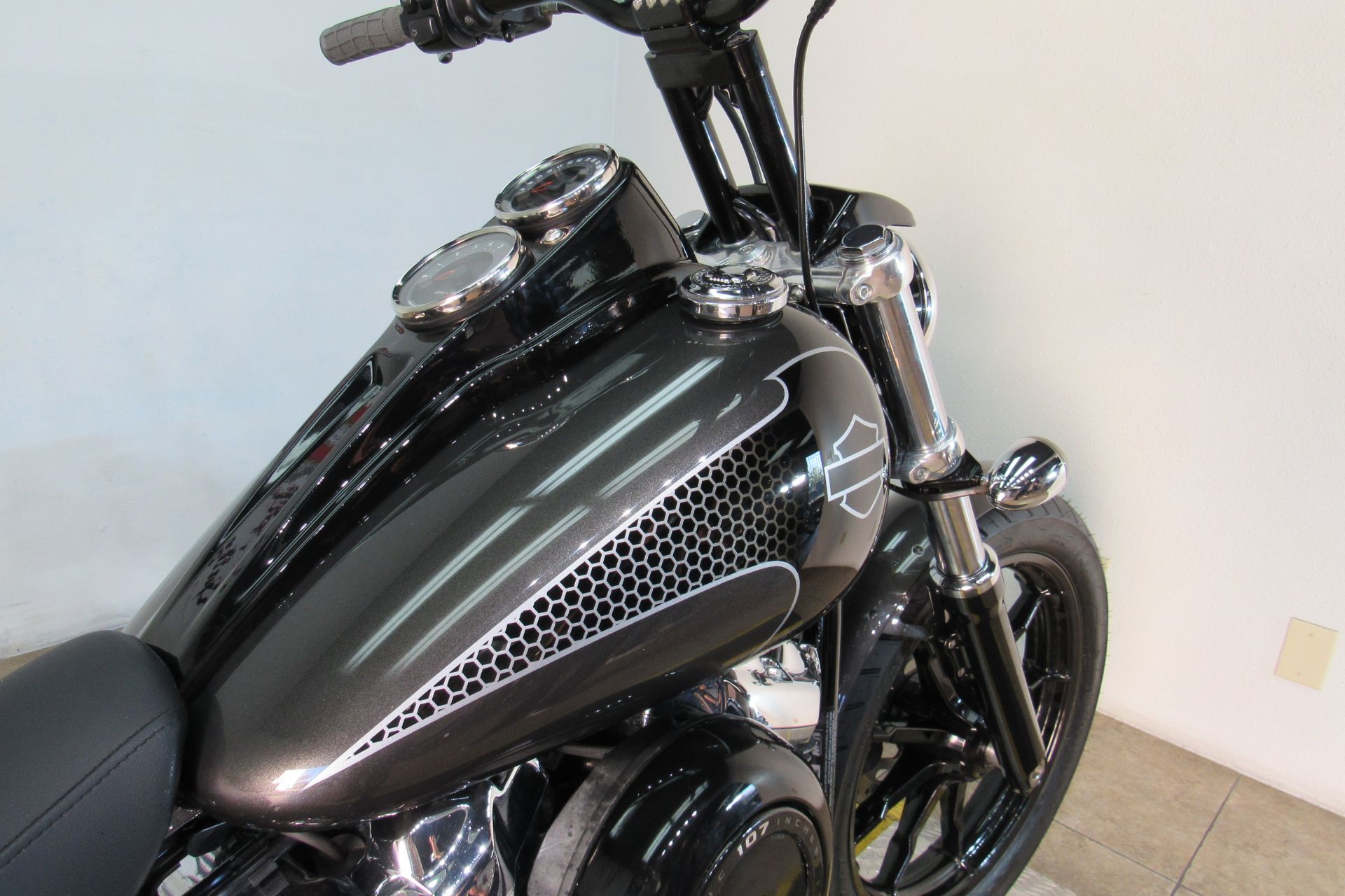 2018 Harley-Davidson Low Rider® 107 in Temecula, California - Photo 23