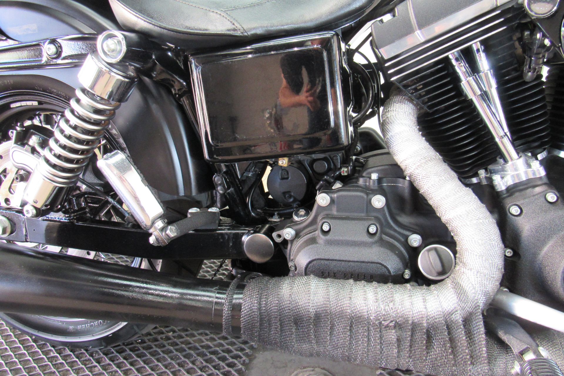 2014 Harley-Davidson Dyna® Street Bob® in Temecula, California - Photo 14