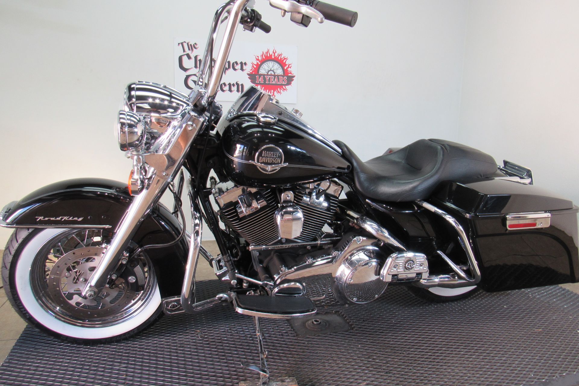 2008 Harley-Davidson Road King® Classic in Temecula, California - Photo 19