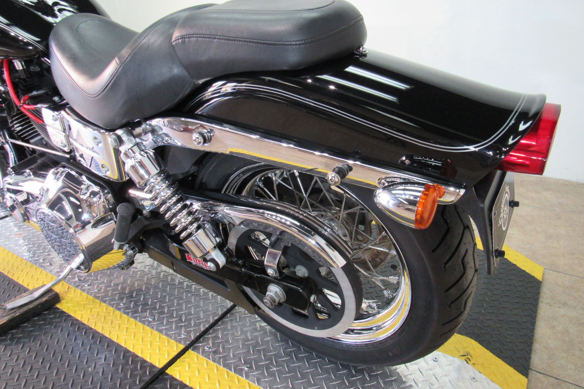 2007 Harley-Davidson Dyna® Wide Glide® in Temecula, California - Photo 34