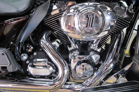 2011 Harley-Davidson Road Glide® Ultra in Temecula, California - Photo 11