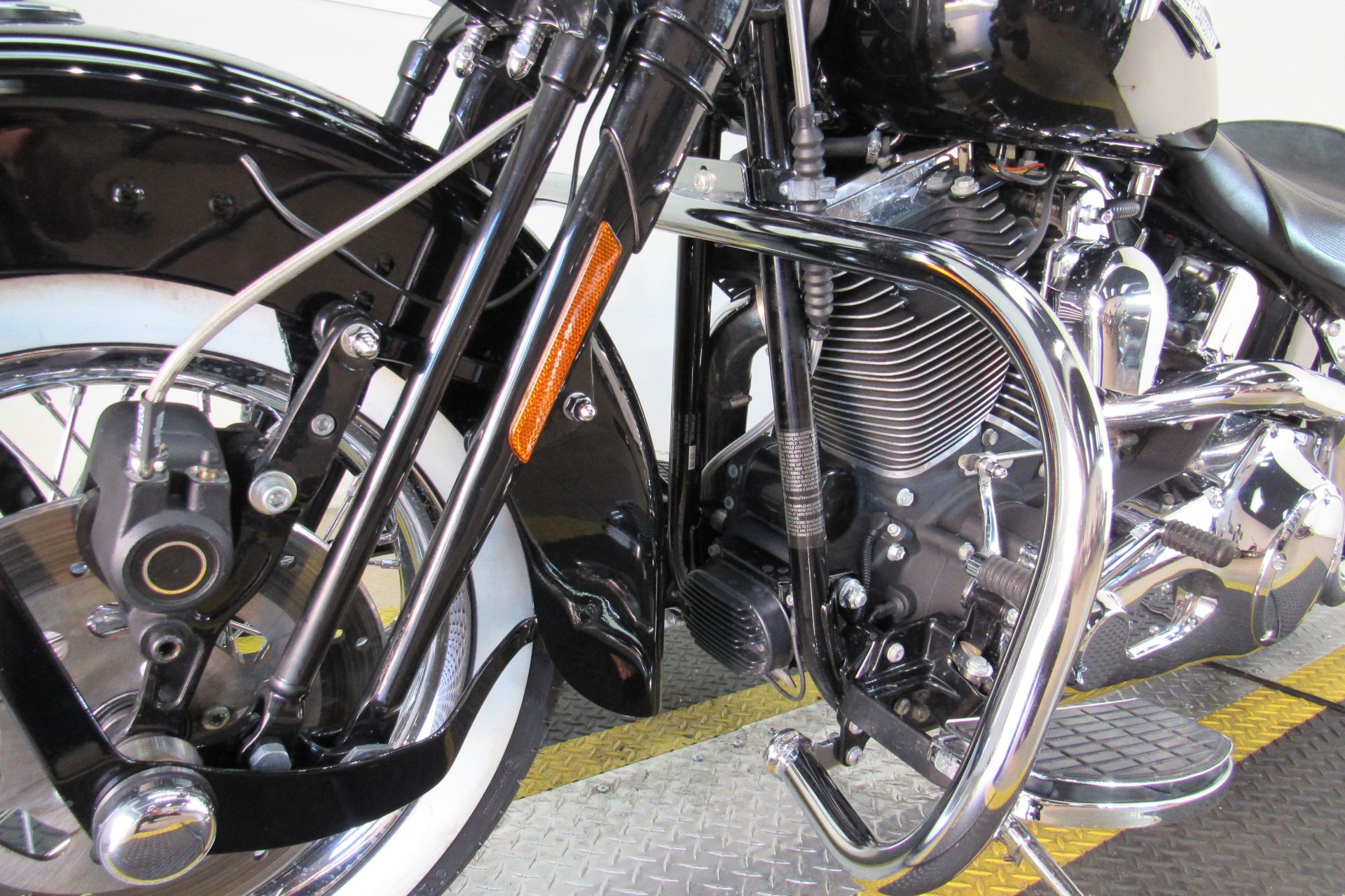 2005 Harley-Davidson FLSTSC/FLSTSCI Softail® Springer® Classic in Temecula, California - Photo 18
