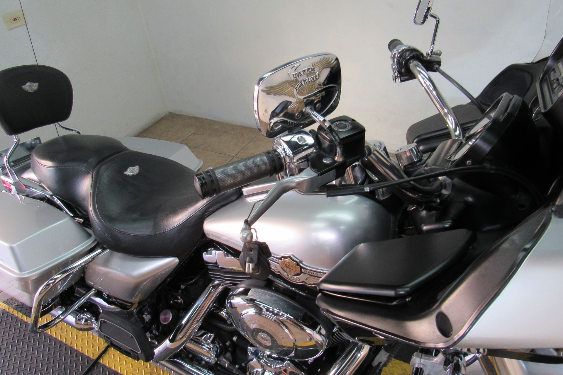 2003 Harley-Davidson FLTRI Road Glide® in Temecula, California - Photo 23