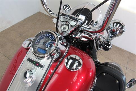 2013 Harley-Davidson Road King® Classic in Temecula, California - Photo 21