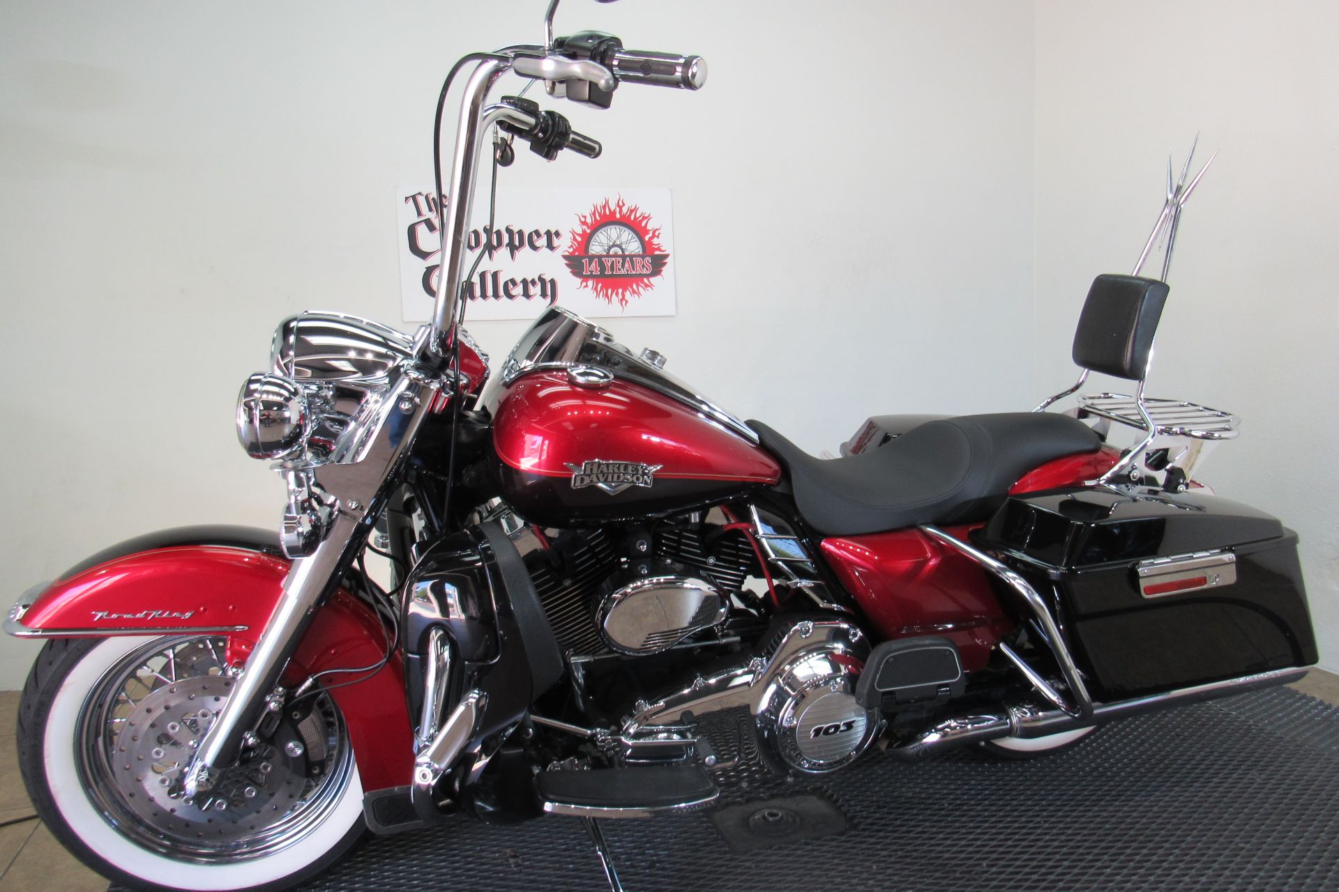 2013 Harley-Davidson Road King® Classic in Temecula, California - Photo 4