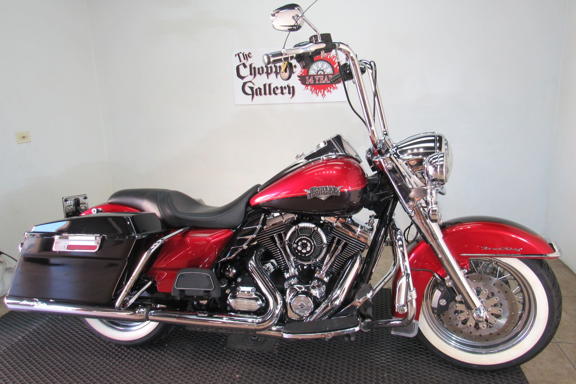 2013 Harley-Davidson Road King® Classic in Temecula, California - Photo 3