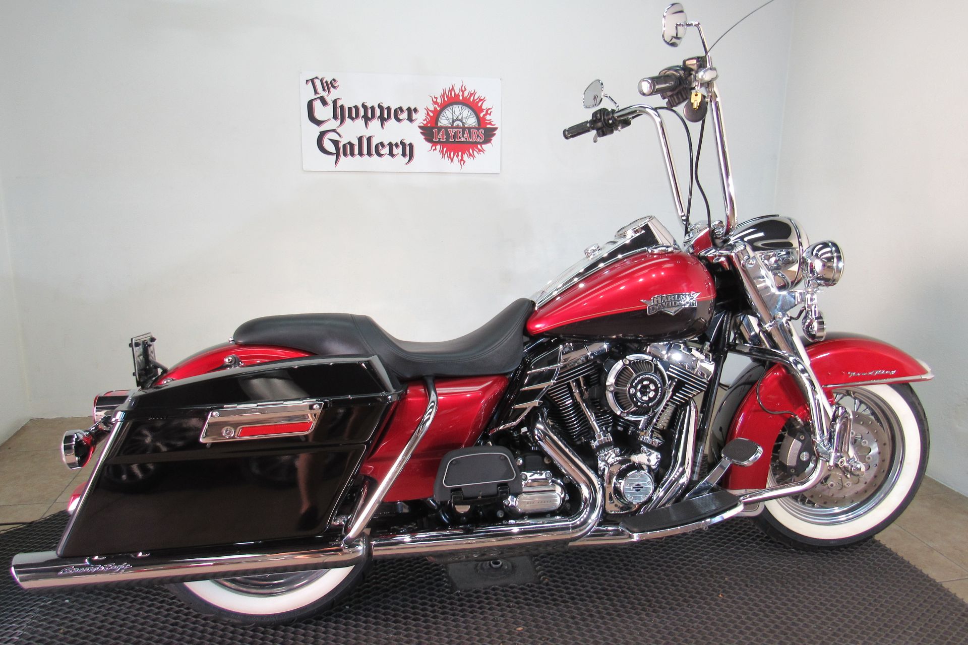 2013 Harley-Davidson Road King® Classic in Temecula, California - Photo 5