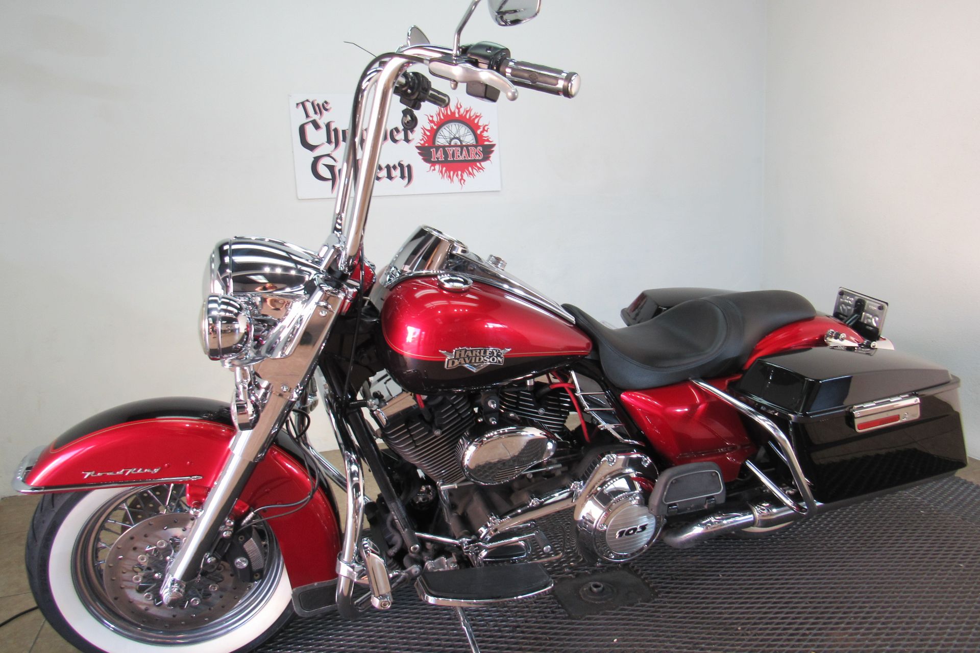2013 Harley-Davidson Road King® Classic in Temecula, California - Photo 4