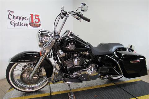 2010 Harley-Davidson Road King® Classic in Temecula, California - Photo 27