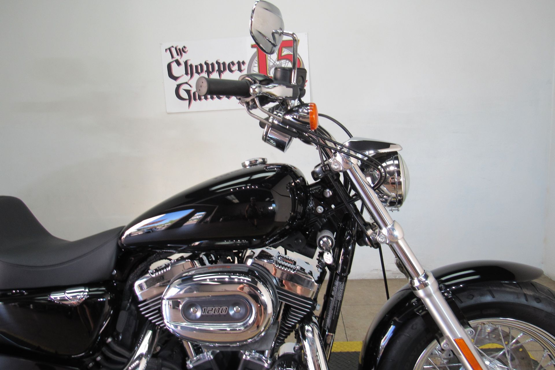 2017 Harley-Davidson 1200 Custom in Temecula, California - Photo 3