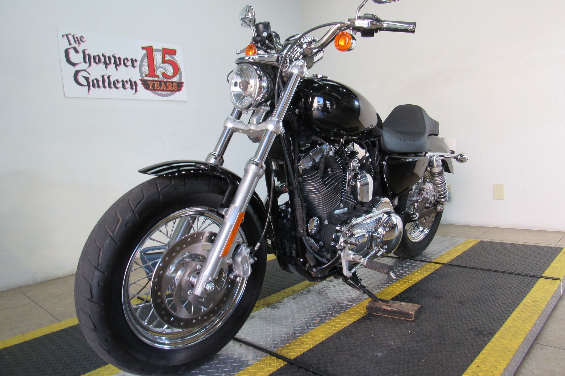 2017 Harley-Davidson 1200 Custom in Temecula, California - Photo 34
