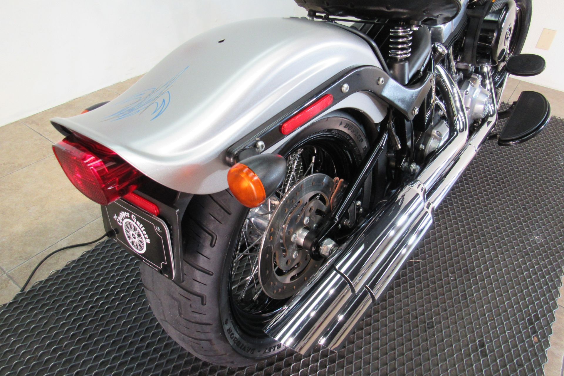 2009 Harley-Davidson Softail® Cross Bones™ in Temecula, California - Photo 31