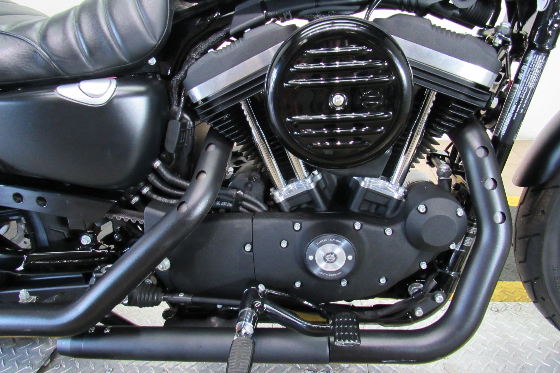 2022 Harley-Davidson Iron 883™ in Temecula, California - Photo 15