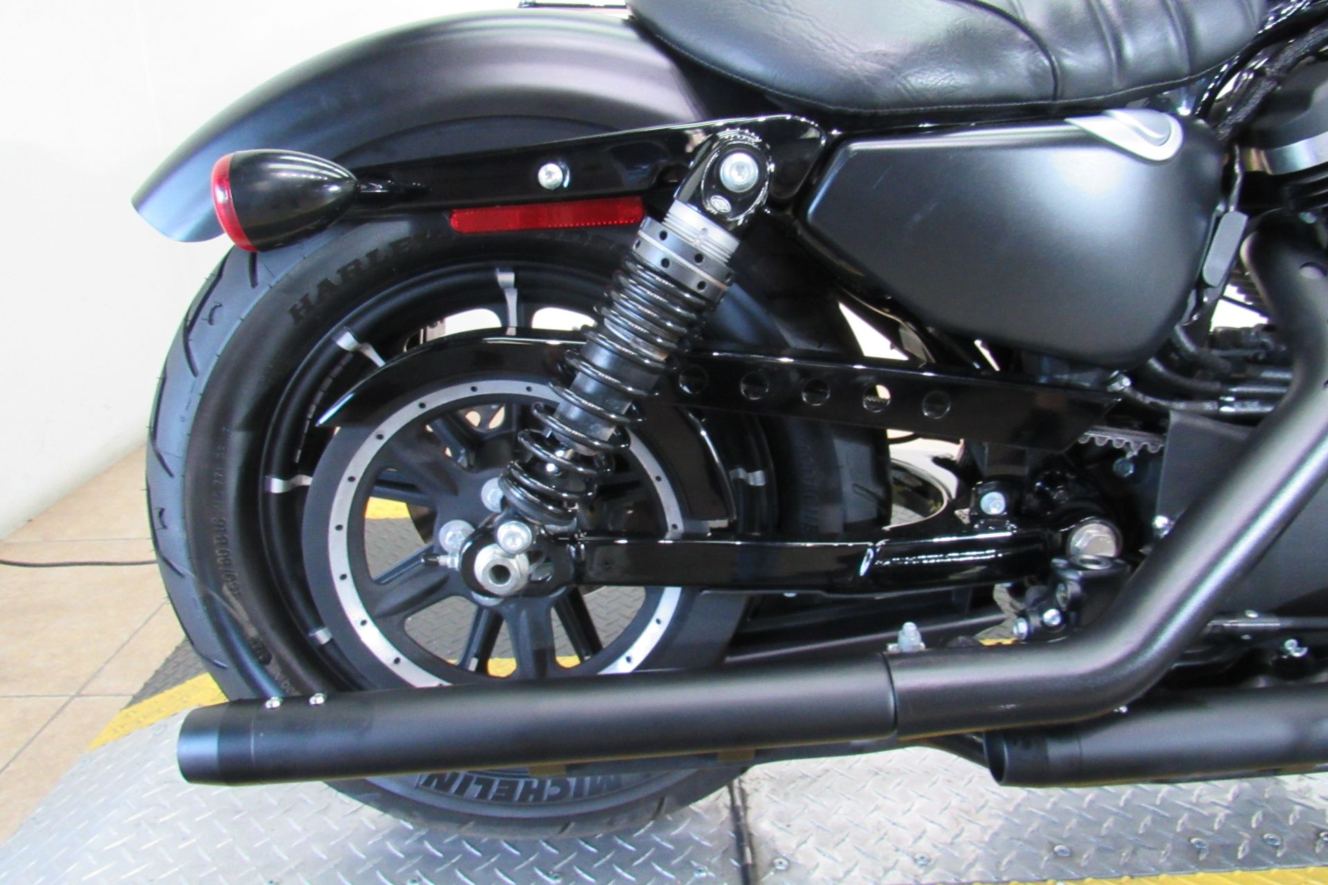 2022 Harley-Davidson Iron 883™ in Temecula, California - Photo 27