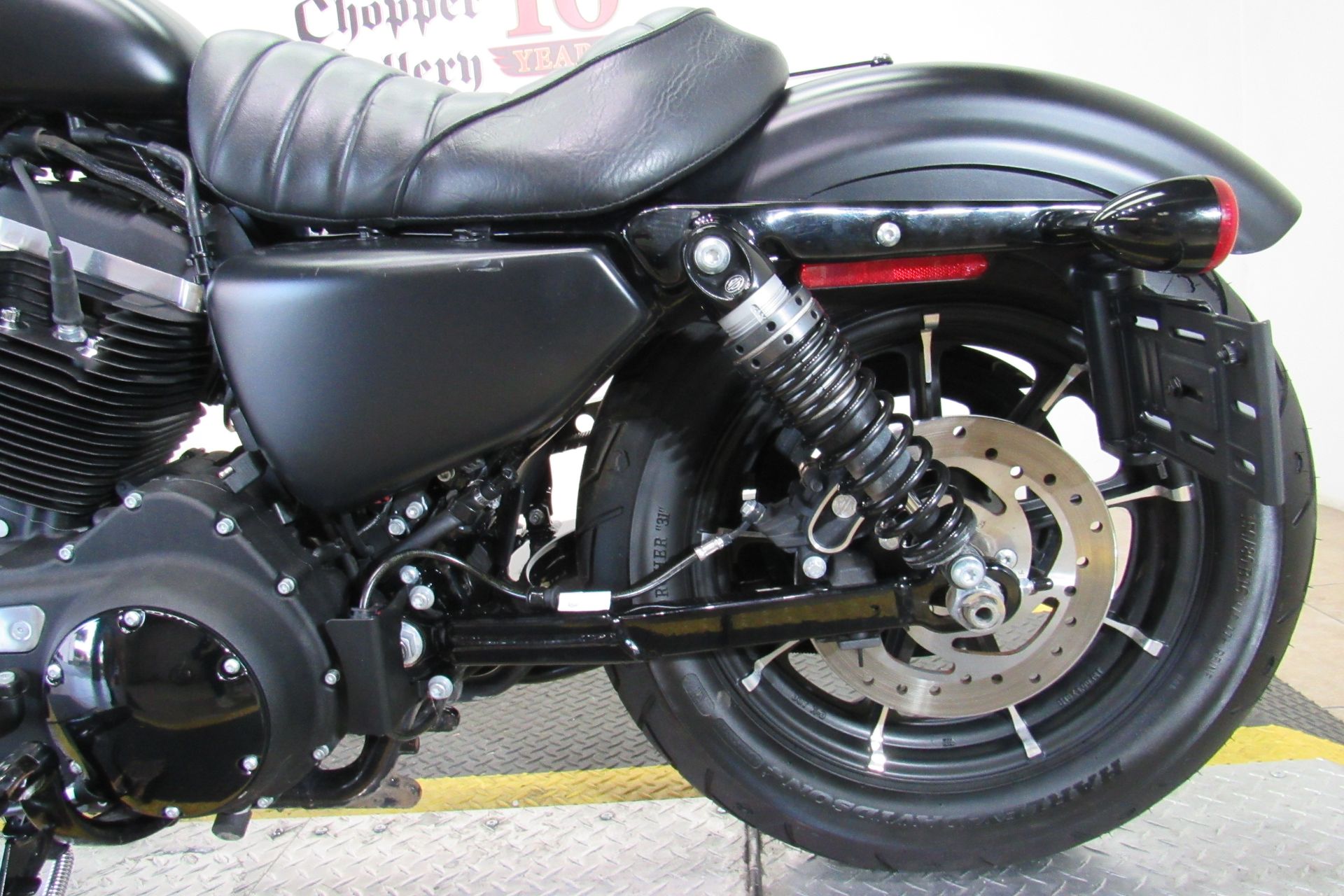 2022 Harley-Davidson Iron 883™ in Temecula, California - Photo 18
