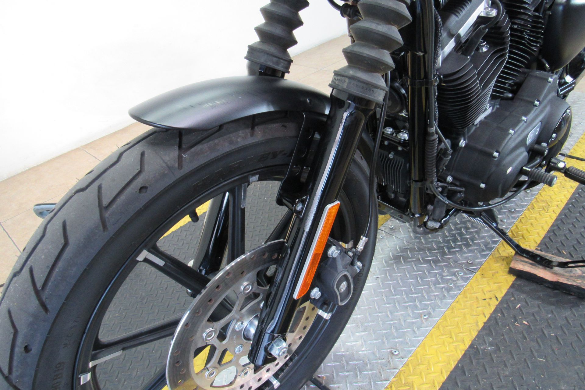 2022 Harley-Davidson Iron 883™ in Temecula, California - Photo 22