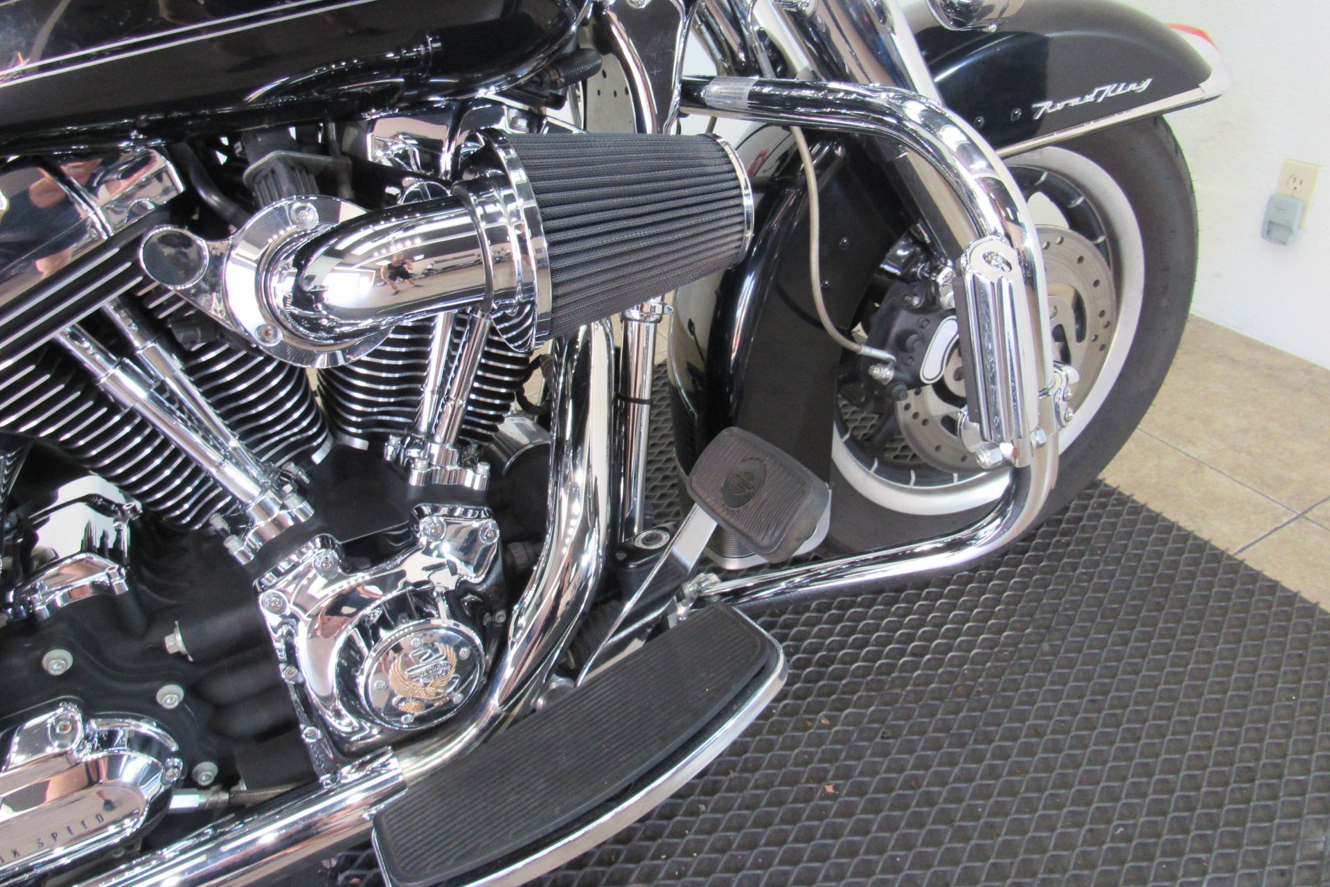 2007 Harley-Davidson Road King® in Temecula, California - Photo 15