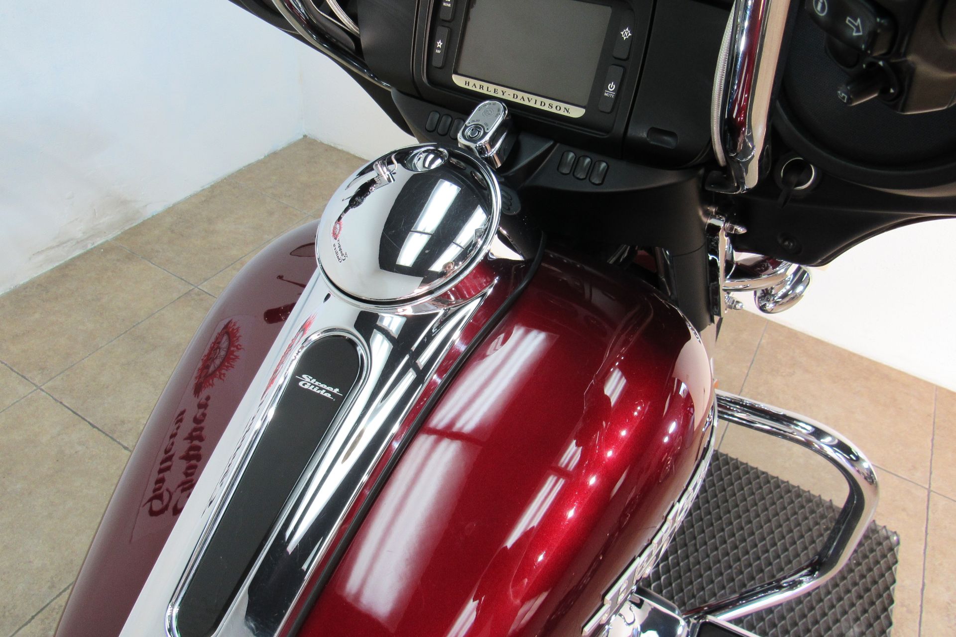 2015 Harley-Davidson Street Glide® in Temecula, California - Photo 28