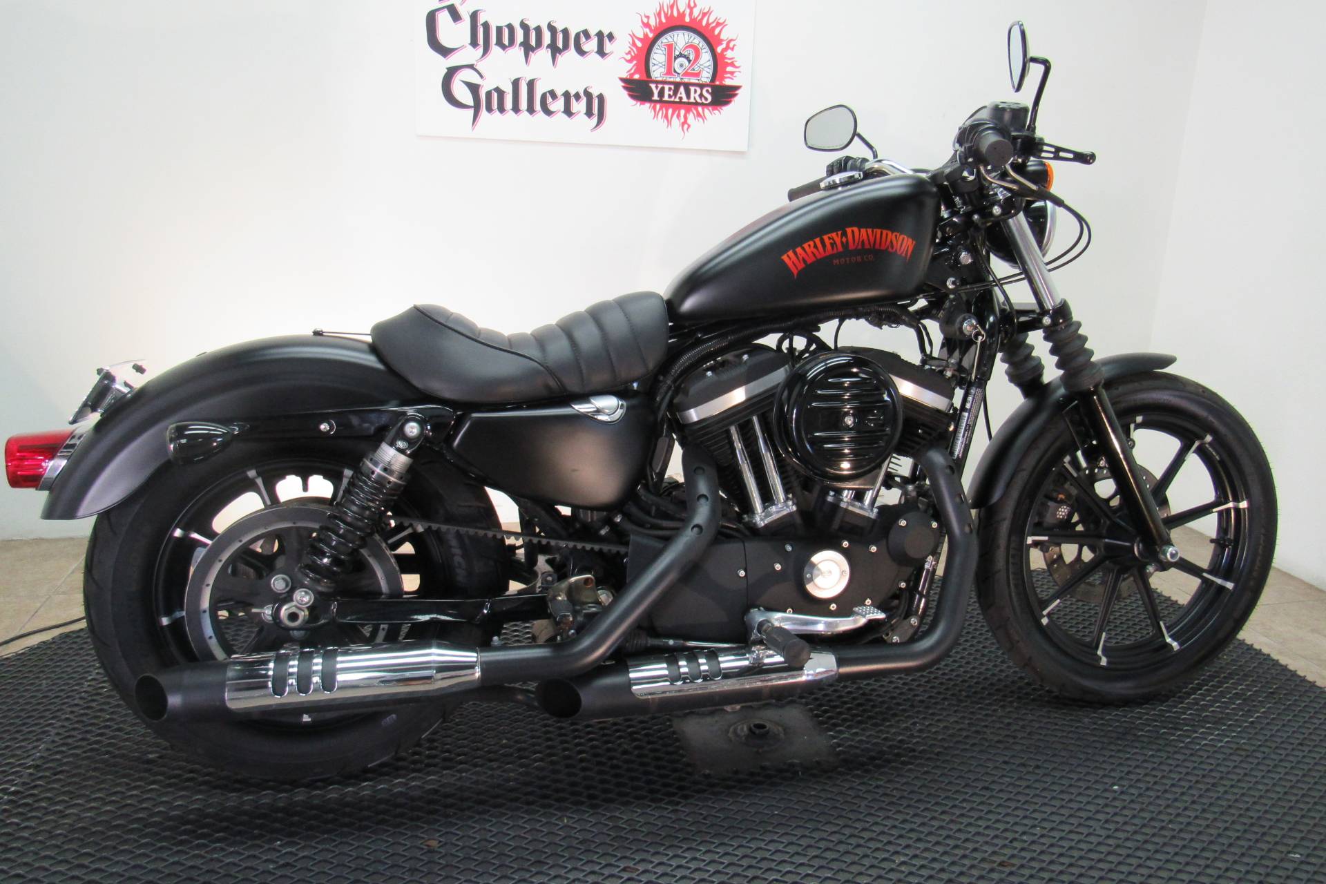 harley davidson 883 chopper