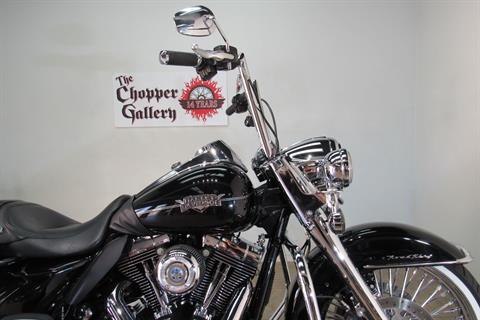 2012 Harley-Davidson Road King® Classic in Temecula, California - Photo 9