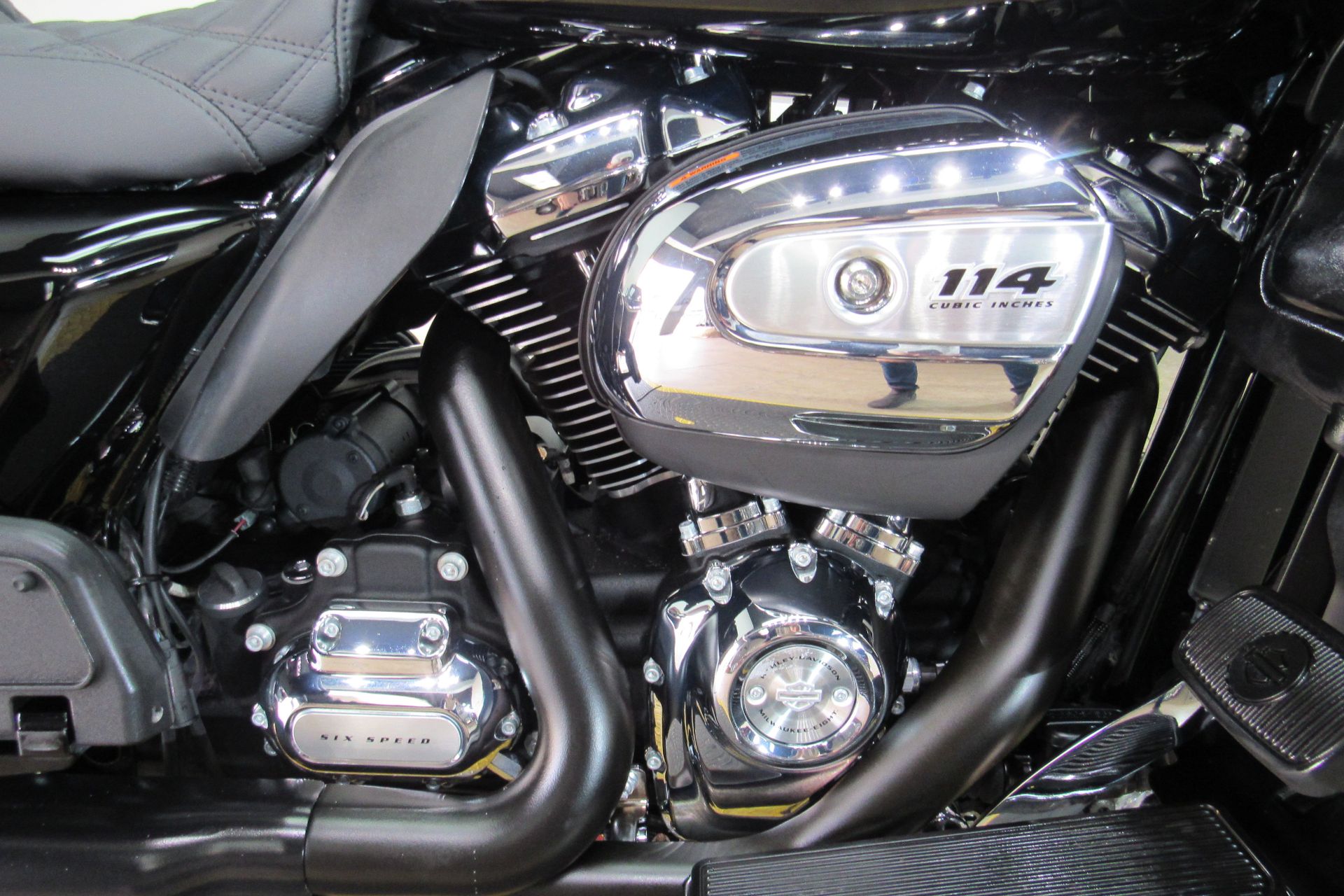2021 Harley-Davidson Road Glide® Limited in Temecula, California - Photo 5