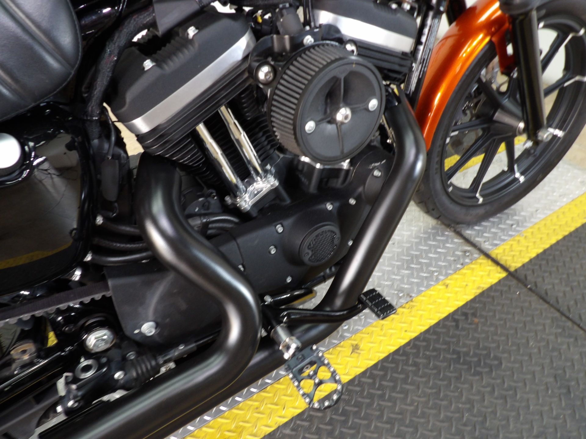 2020 Harley-Davidson Iron 883™ in Temecula, California - Photo 16