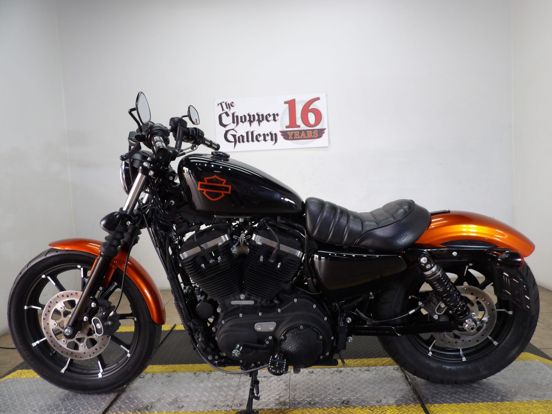 2020 Harley-Davidson Iron 883™ in Temecula, California - Photo 2