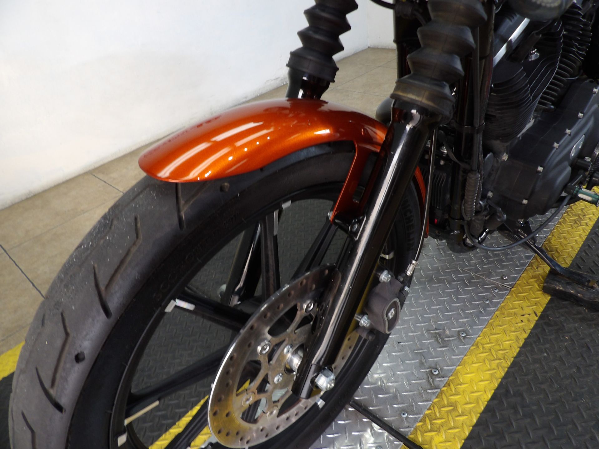 2020 Harley-Davidson Iron 883™ in Temecula, California - Photo 20