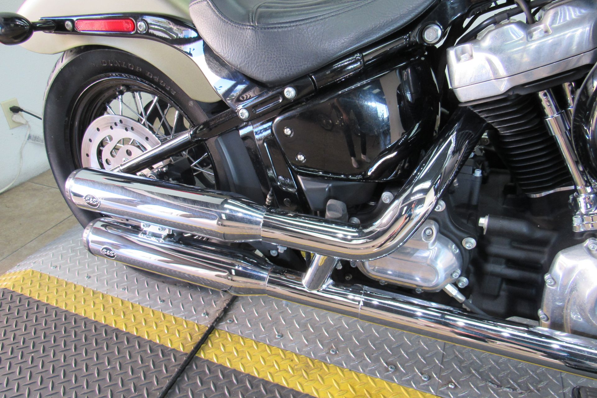 2018 Harley-Davidson Softail Slim® 107 in Temecula, California - Photo 15