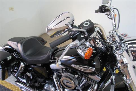 2015 Harley-Davidson Switchback™ in Temecula, California - Photo 23